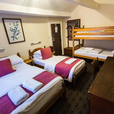 St Athans Hotel-3